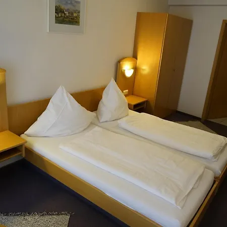 Cafe Und Zum Cuntzer Eck Bed & Breakfast *