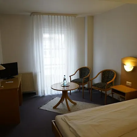 Cafe Und Zum Cuntzer Eck Bed & Breakfast *